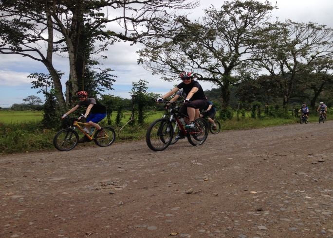 Multisport Tour 8 Days in Pacuare, Arenal and the Pacific