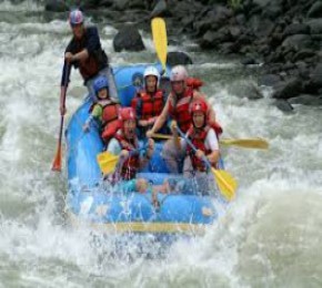 Rafting Pacuare River Class IV